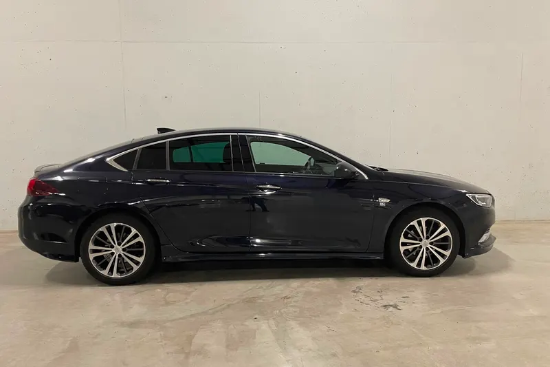 Opel Insignia Grand Sport (2017)