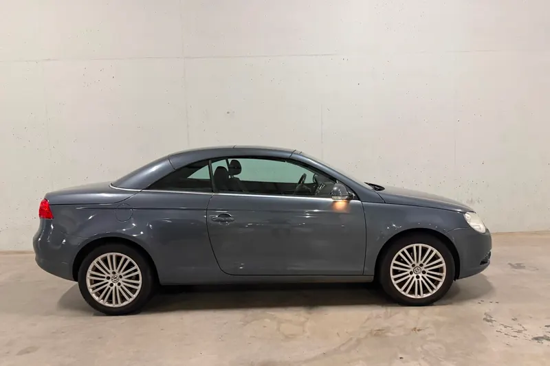 Volkswagen Eos (2008)