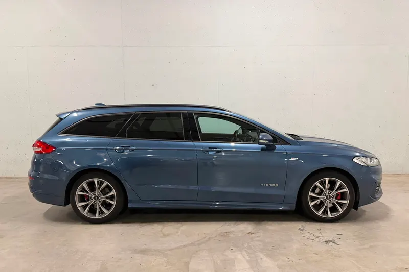Ford Mondeo (2021)