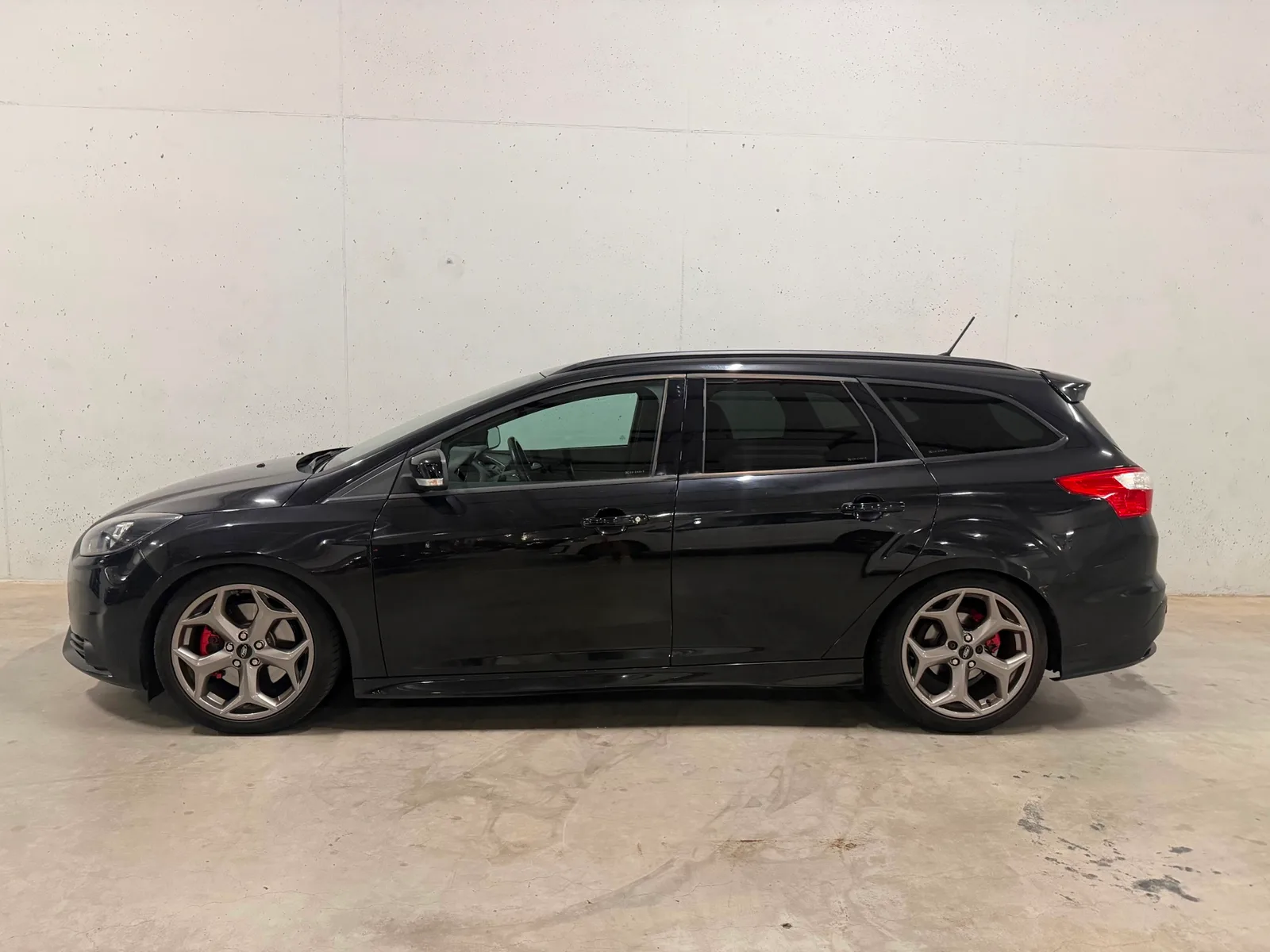 Ford Focus (2013) — foto 1