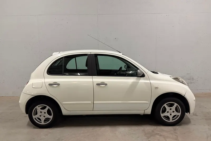 Nissan Micra (2008)