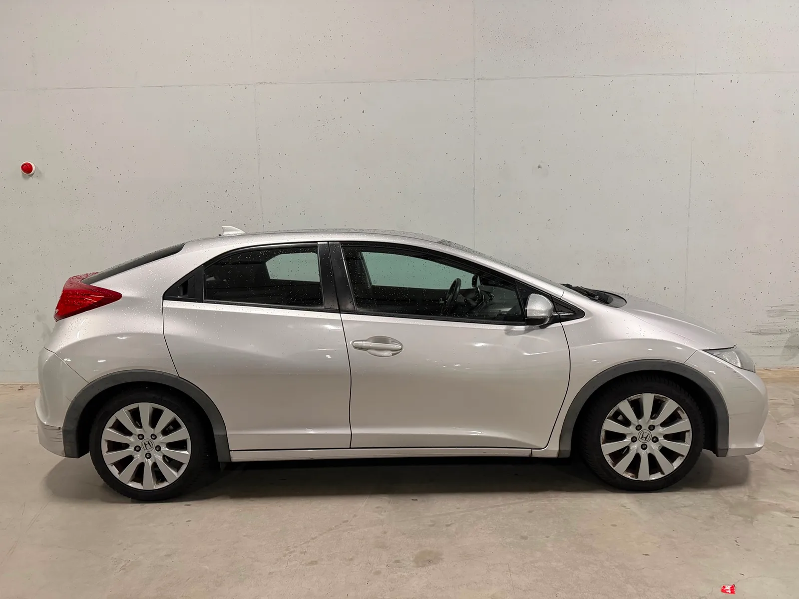 Honda Civic (2014) — foto 1