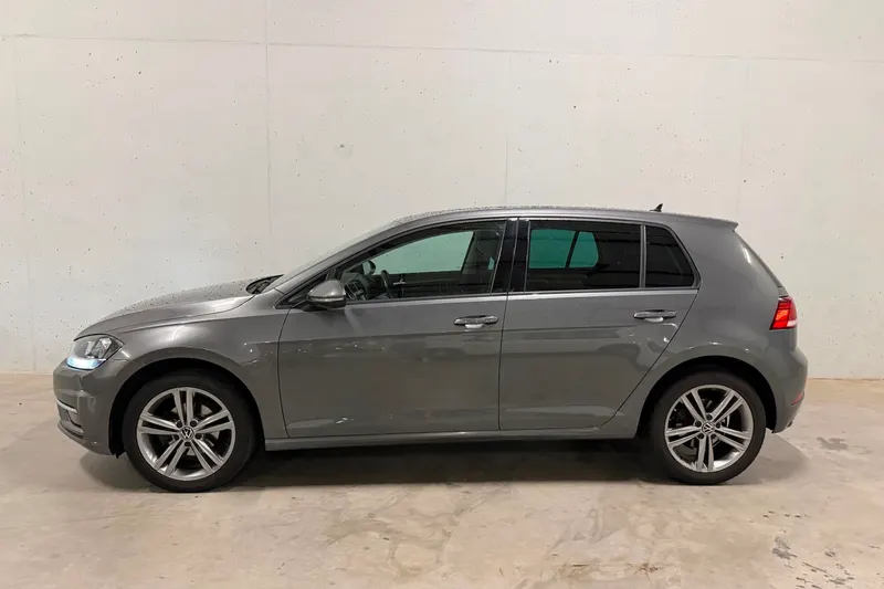 Volkswagen Golf (2017)