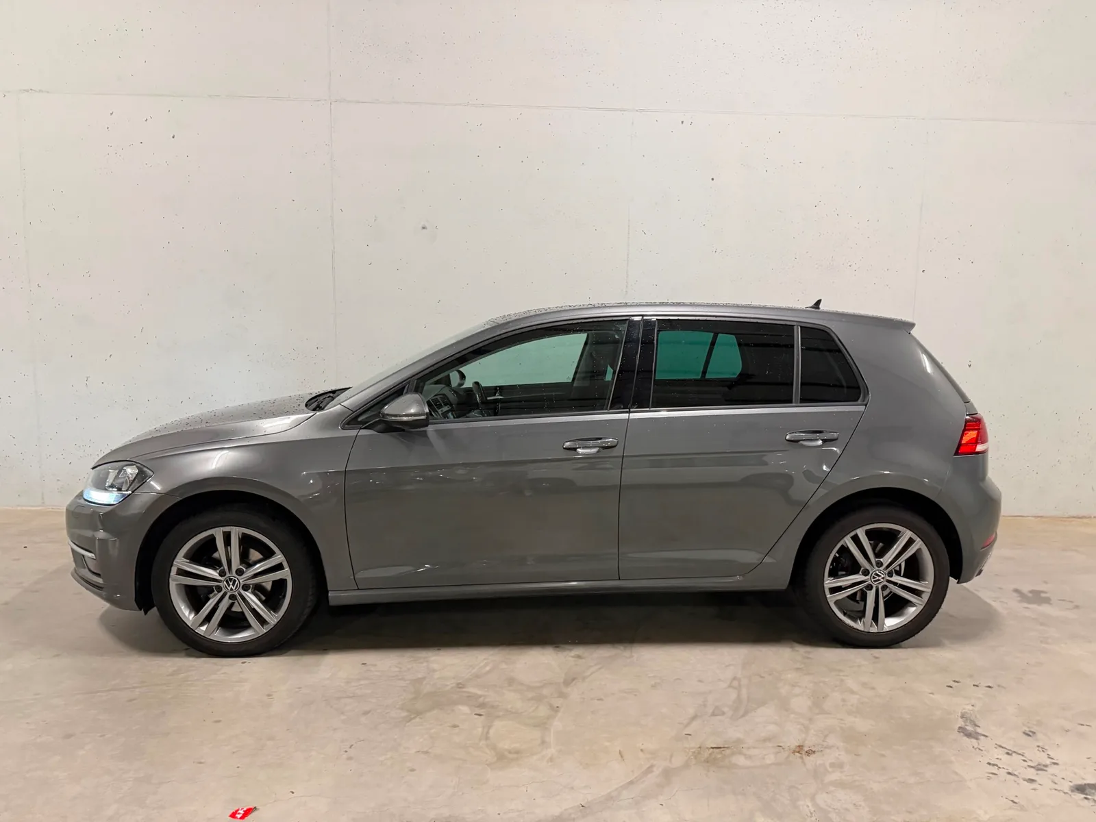 Volkswagen Golf (2017) — foto 1