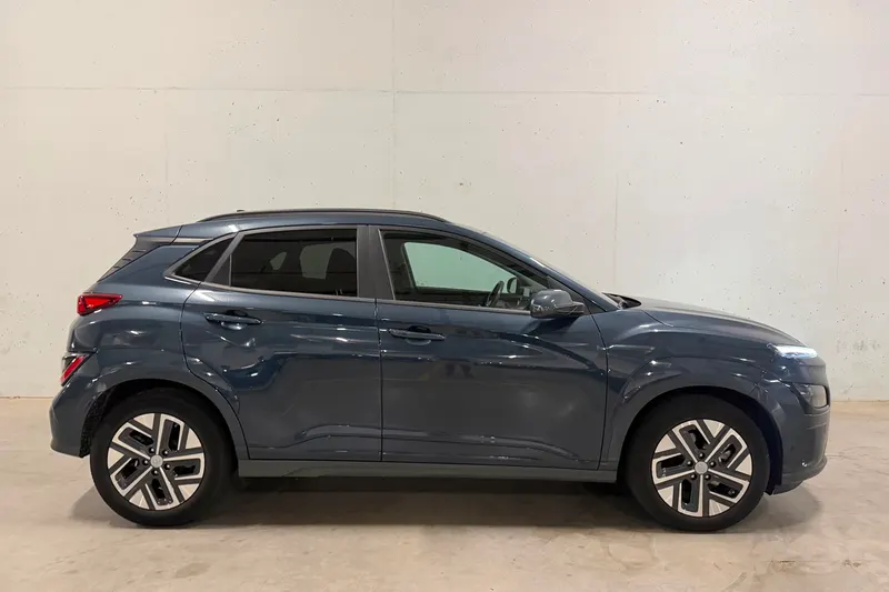Hyundai Kona (2023)