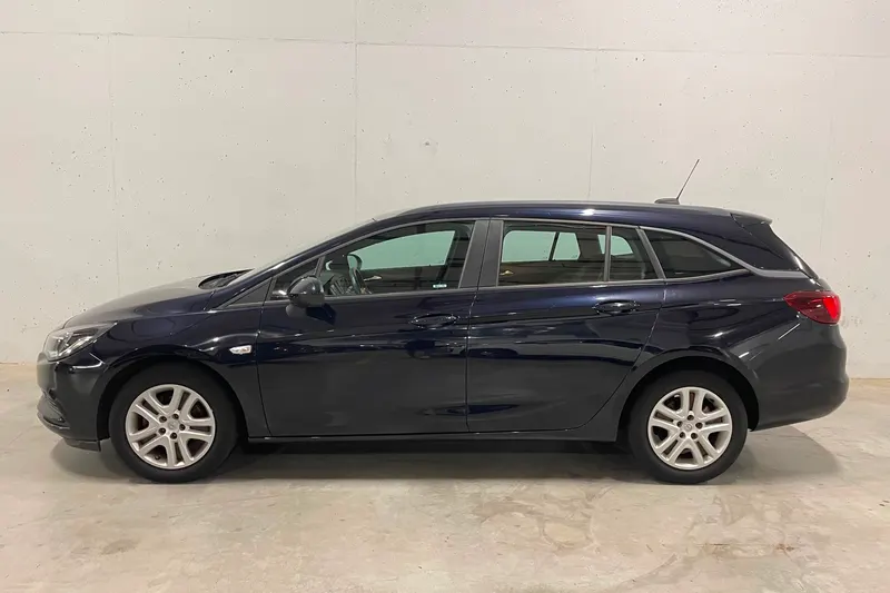 Opel Astra Sports Tourer (2017)