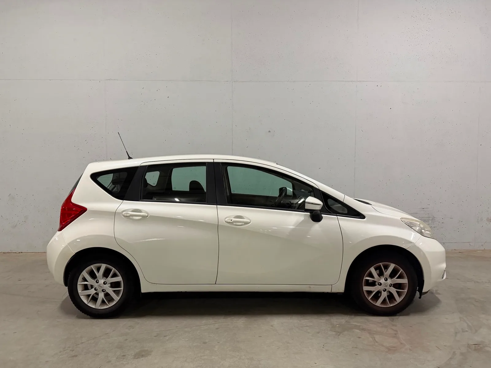Nissan Note (2013) — foto 1