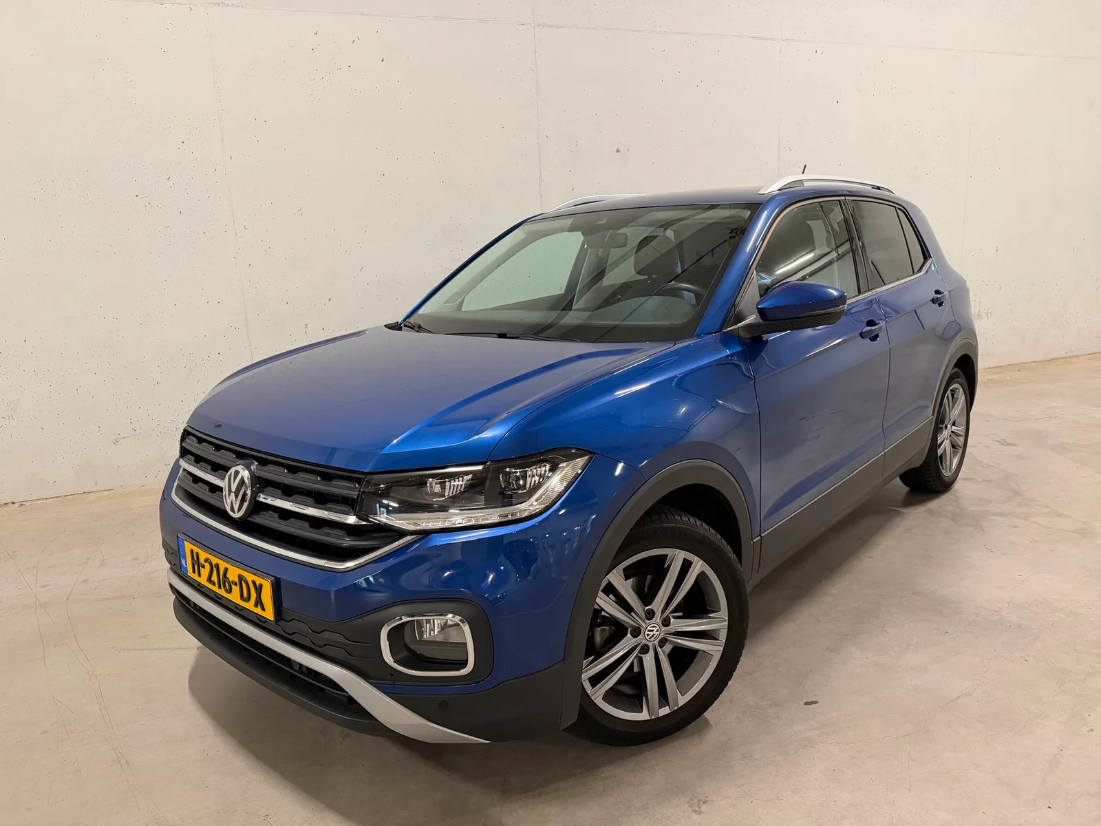 Volkswagen T-Cross (2020) — foto 1