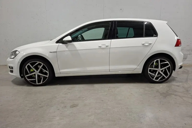Volkswagen Golf (2015)