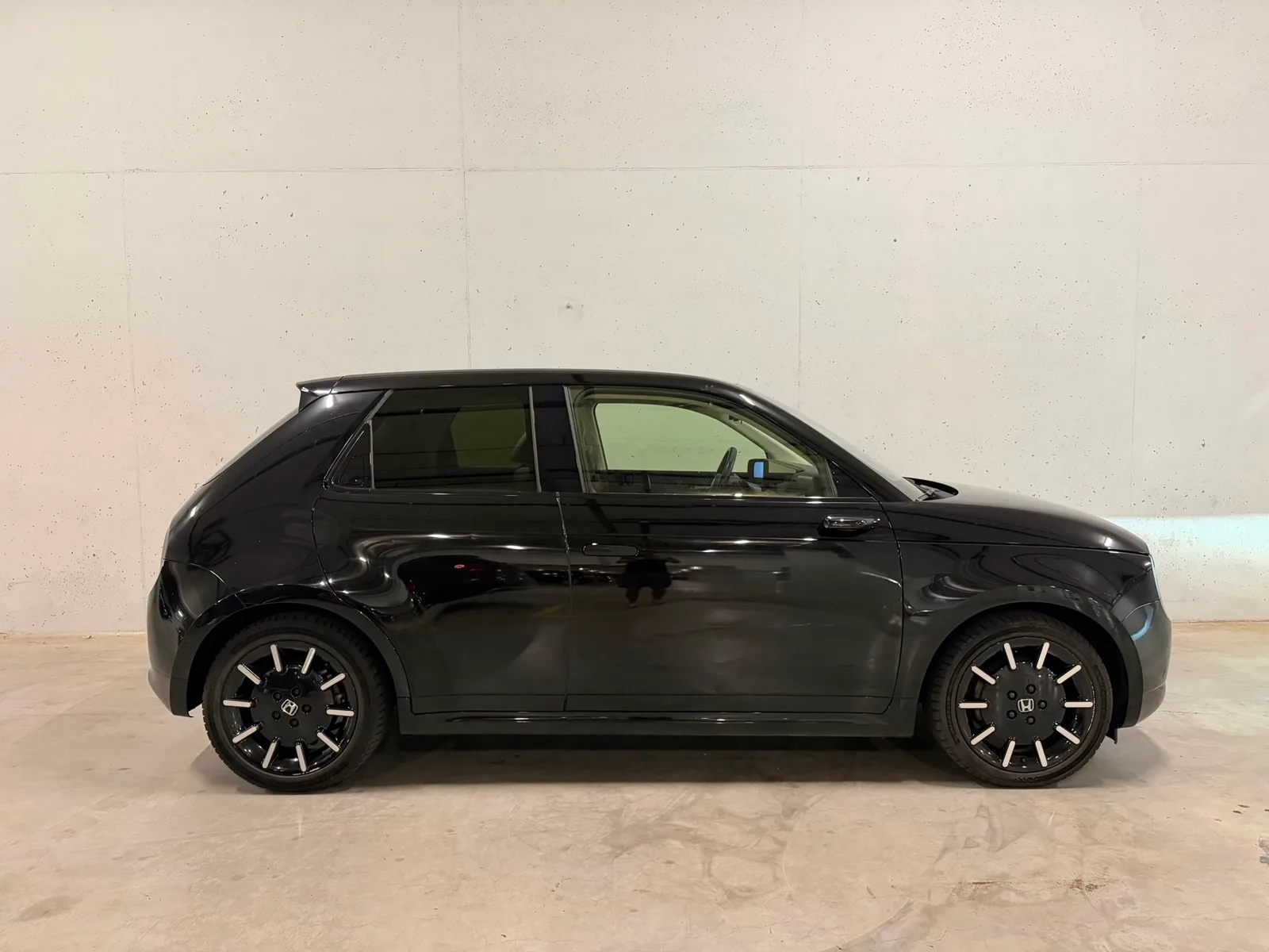 Honda E (2021) — foto 1