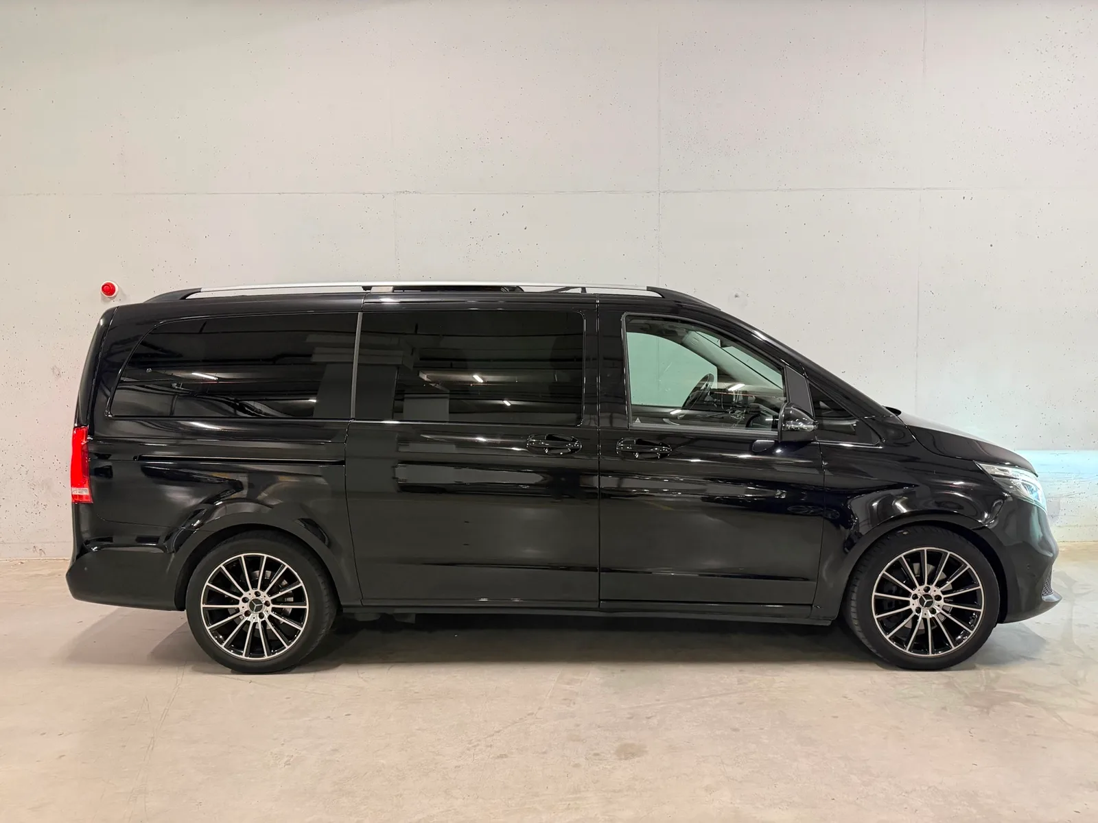 Mercedes-Benz V-Klasse (2022) — foto 1