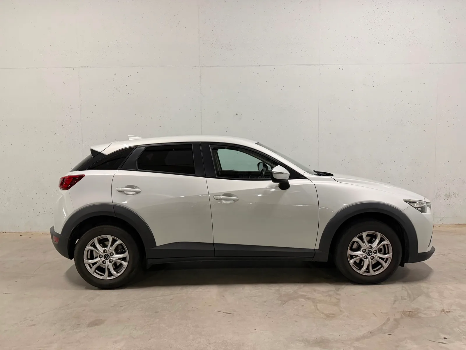 Mazda CX-3 (2016) — foto 1