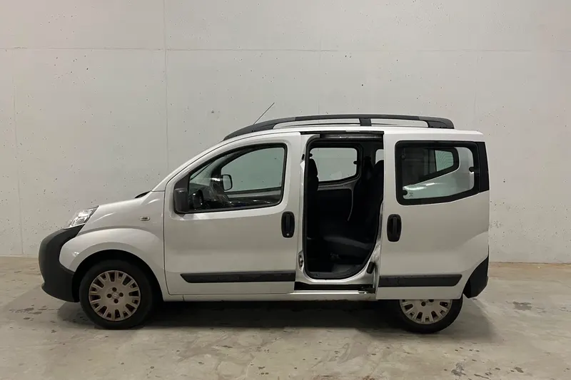 Peugeot Bipper Tepee (2010)