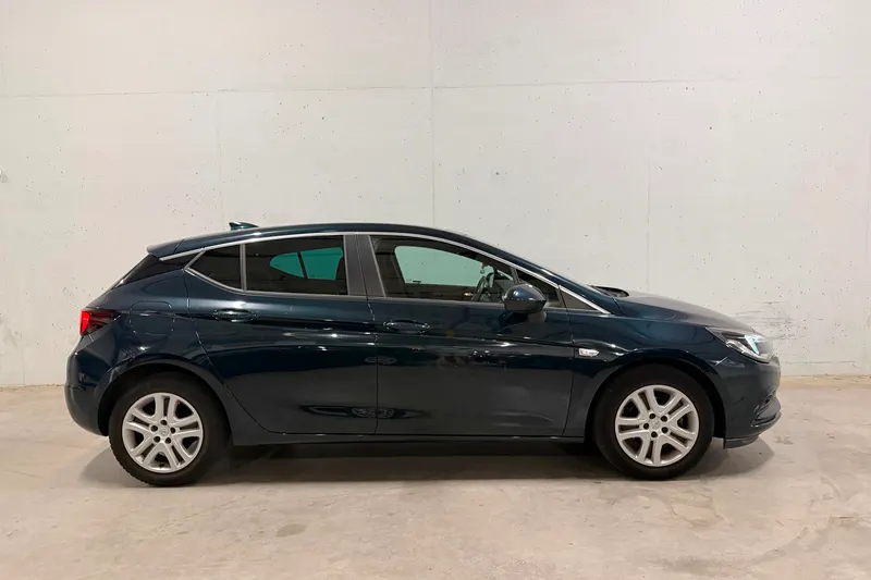 Opel Astra (2018)