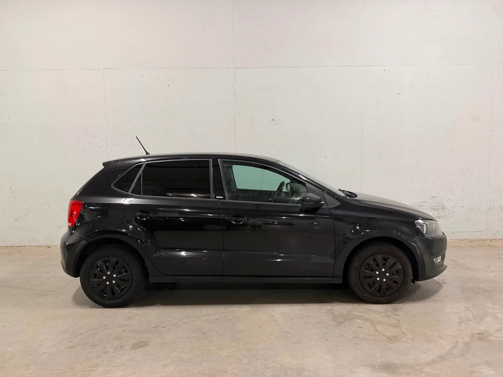 Volkswagen Polo (2011) — foto 1