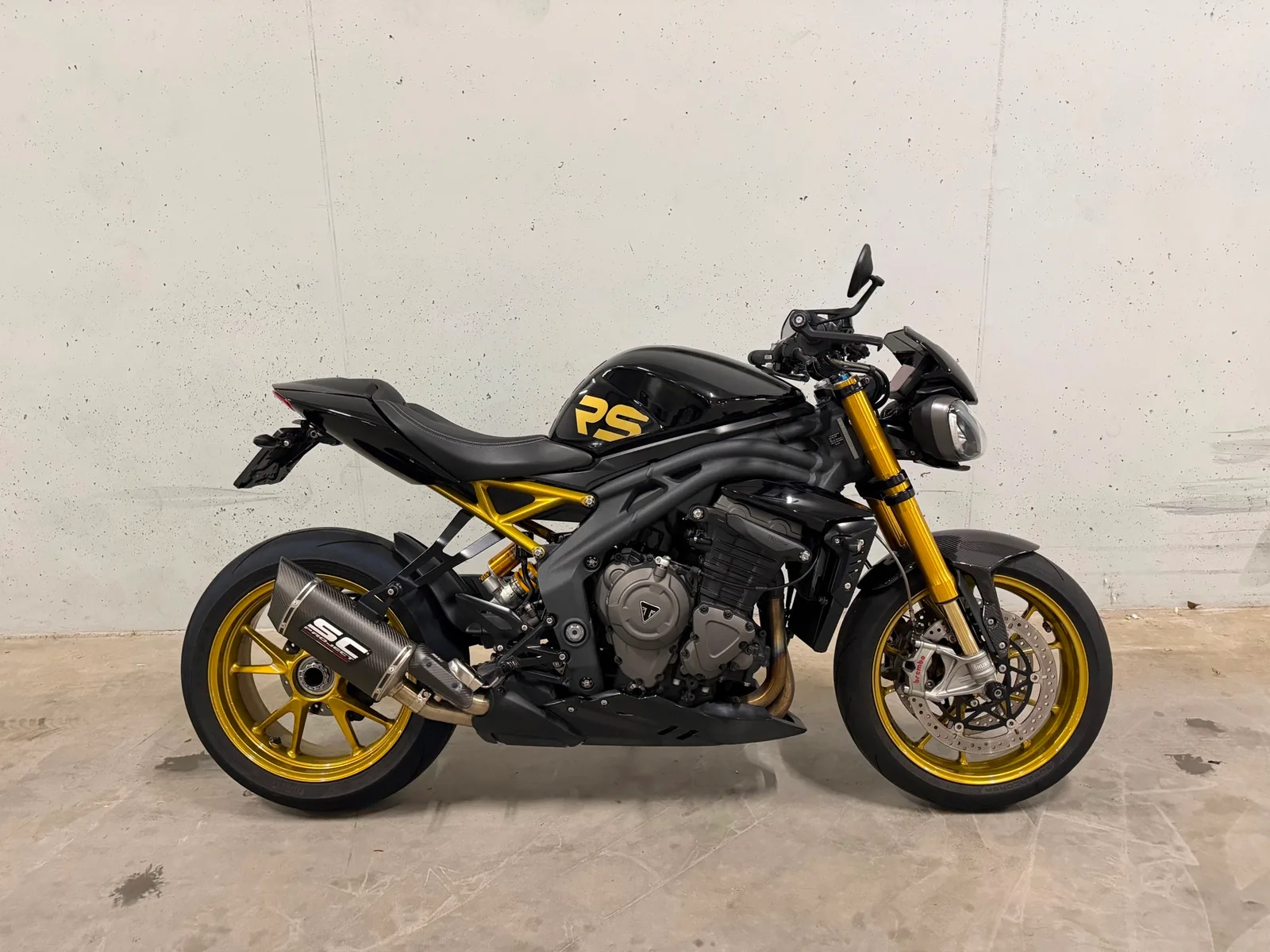 Triumph Speed Triple 1200 RS (2022) — foto 1