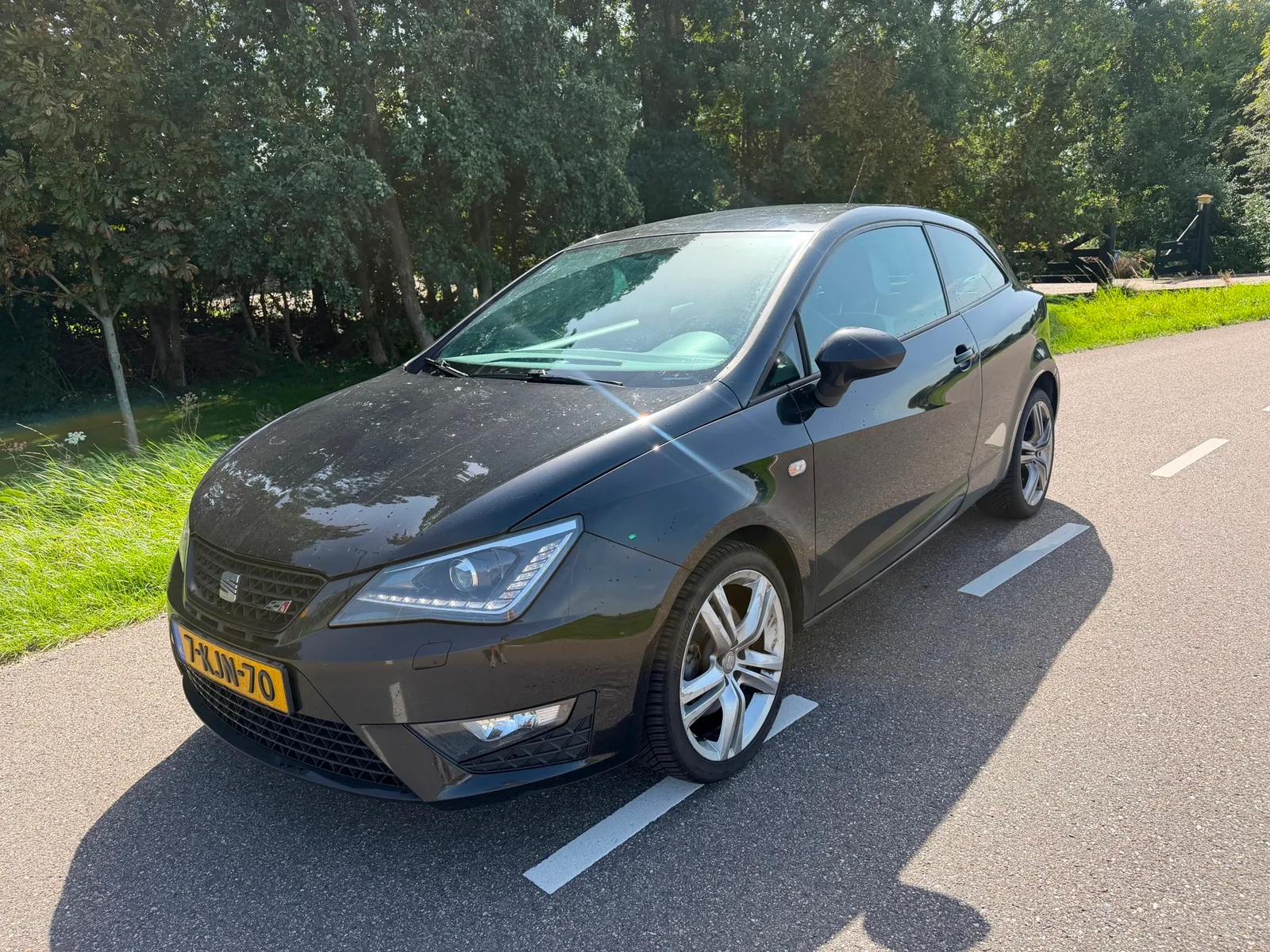 SEAT Ibiza (2013) — foto 1