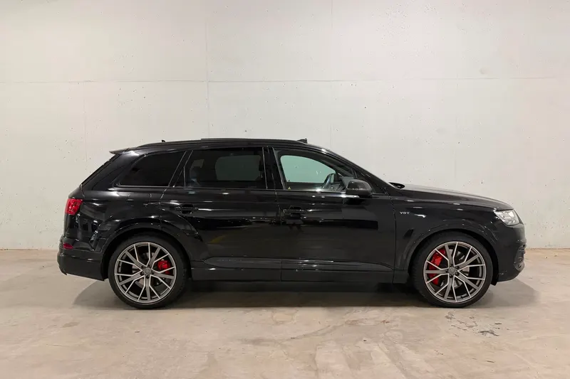 Audi SQ7 (2017)