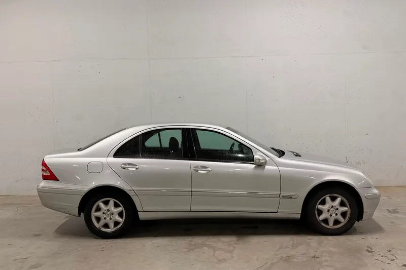 Mercedes-Benz C-Klasse (2001)