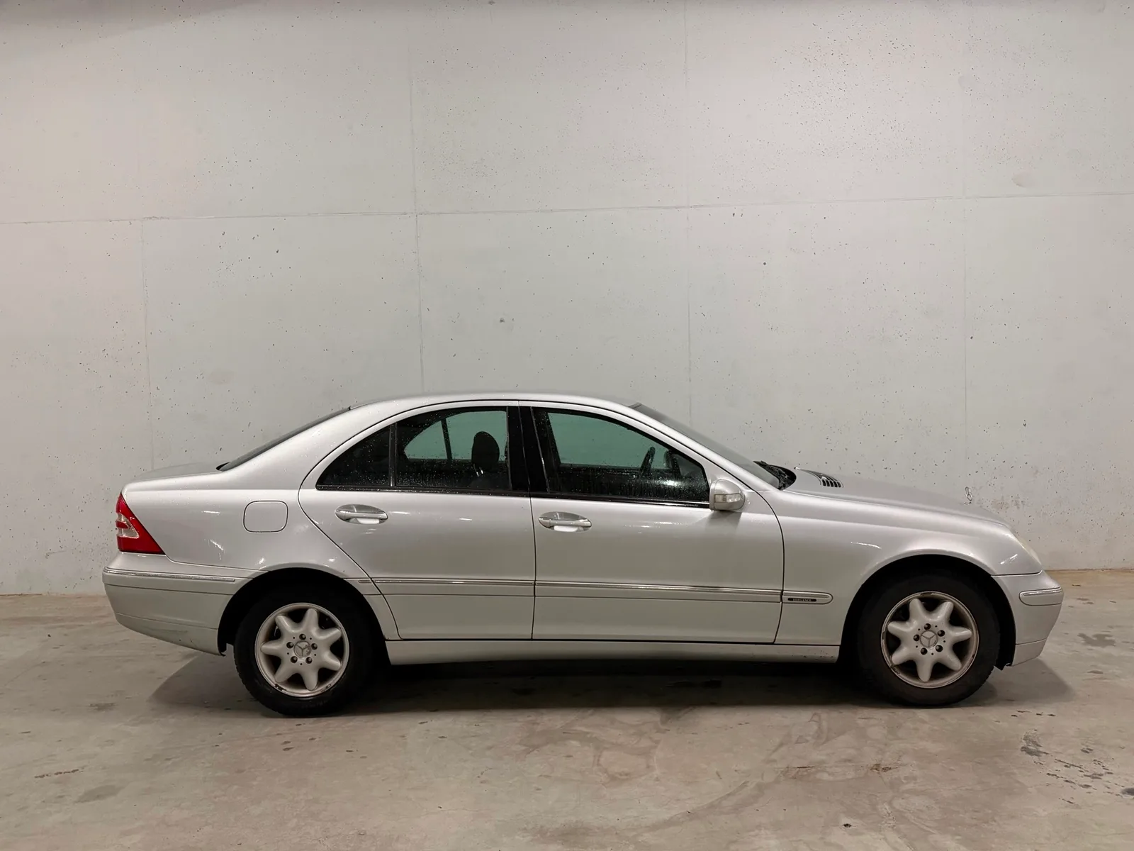 Mercedes-Benz C-Klasse (2001) — foto 1