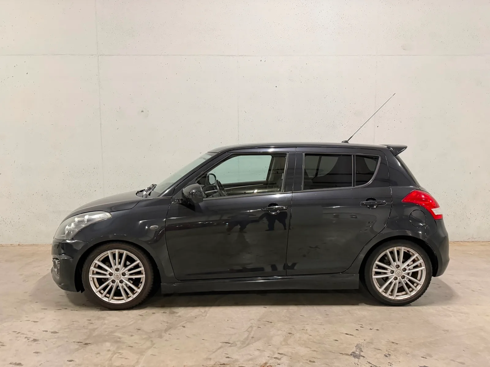 Suzuki Swift (2013) — foto 1