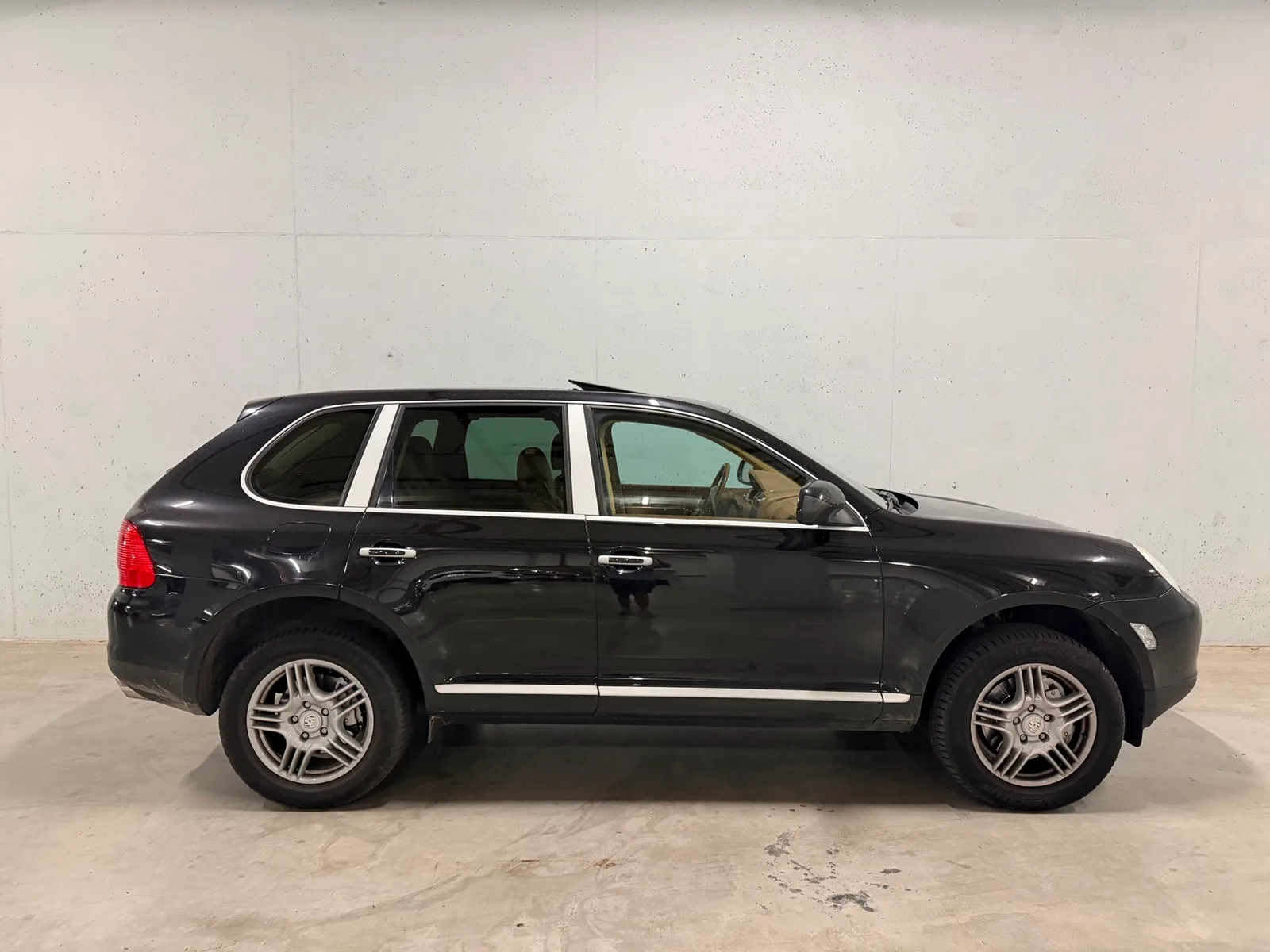 Porsche Cayenne (2003) — foto 1