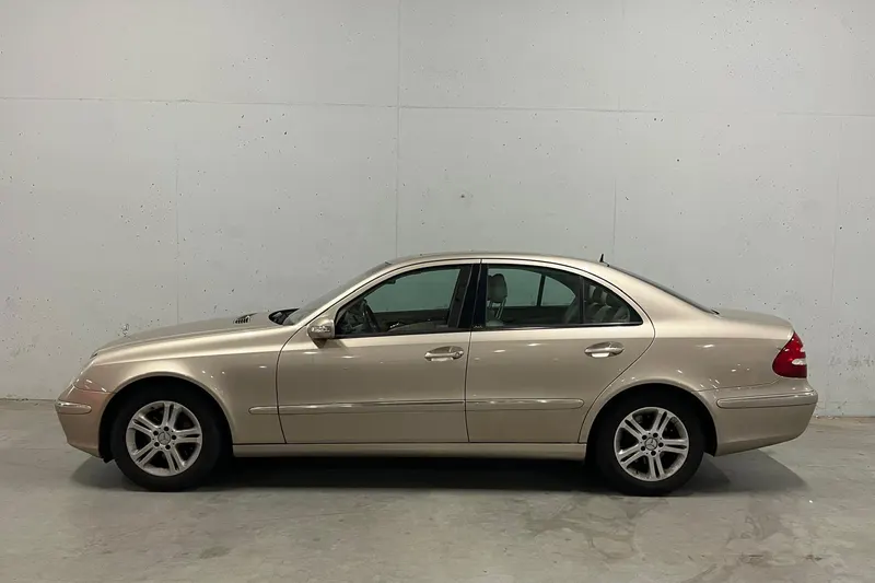 Mercedes-Benz E-Klasse (2003)