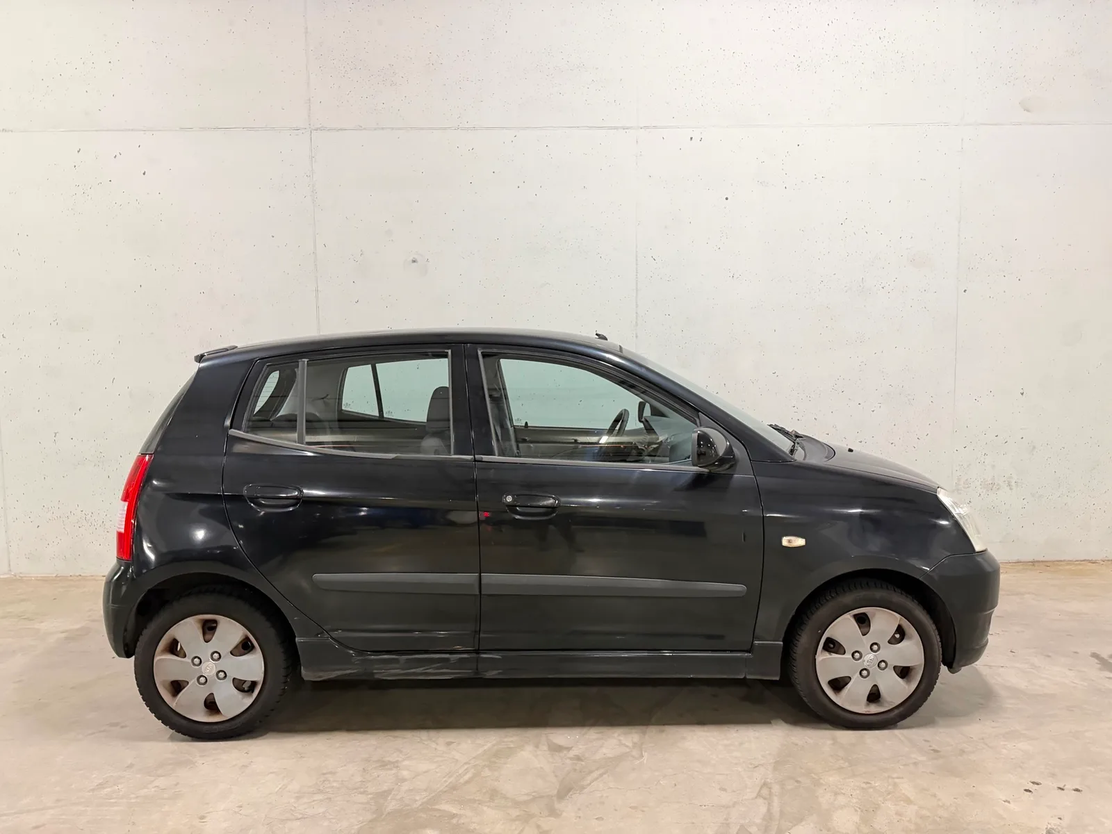 Kia Picanto (2004) — foto 1