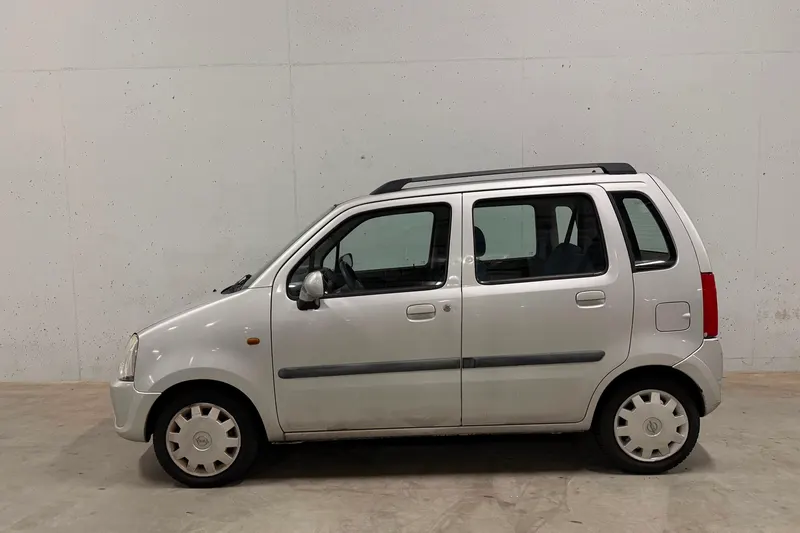 Opel Agila (2004)