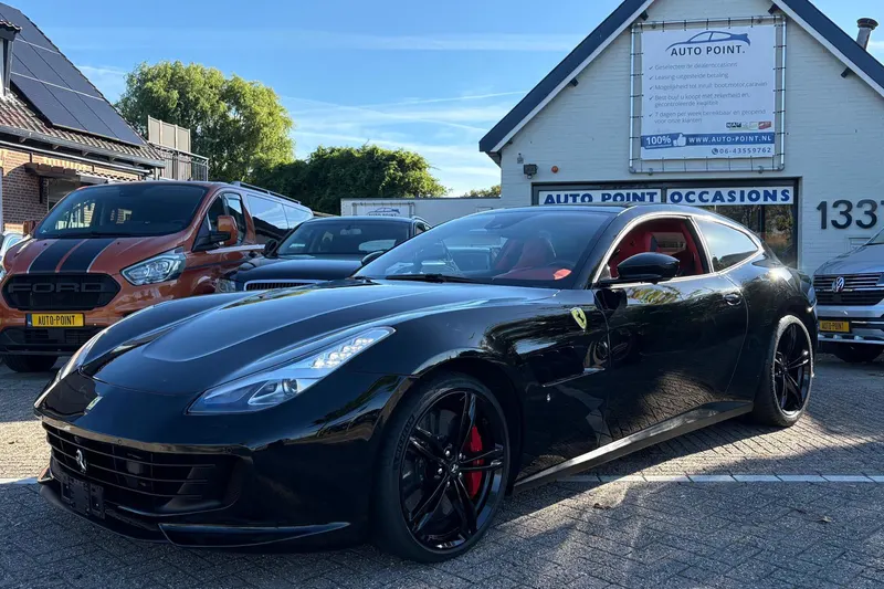Ferrari GTC4 Lusso (2019)