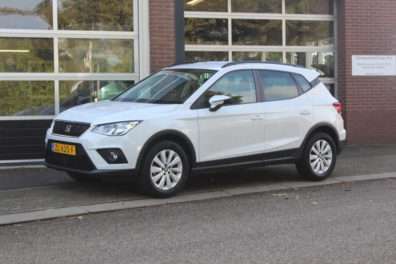 SEAT Arona (2019)
