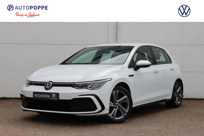 Volkswagen Golf (2024)
