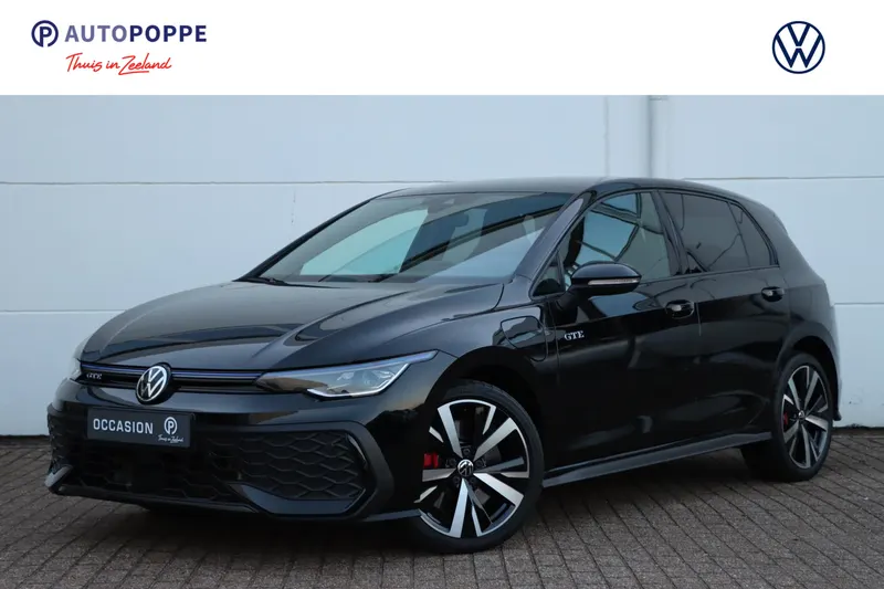 Volkswagen Golf (2025)