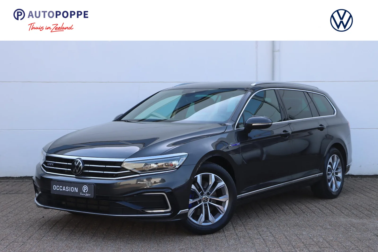 Volkswagen Passat (2022) — foto 1