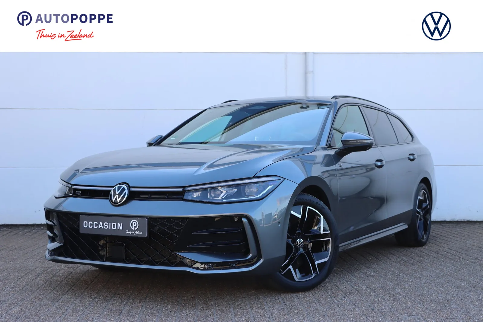 Volkswagen Passat (2025) — foto 1