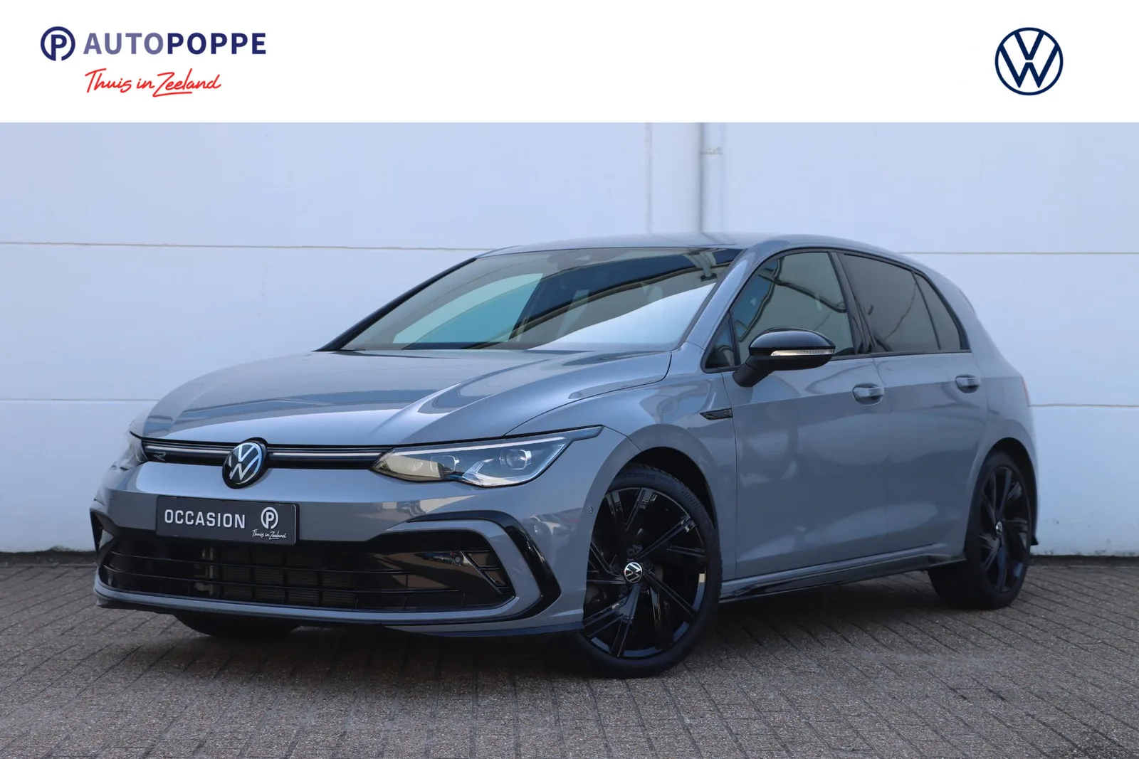 Volkswagen Golf (2024) — foto 1