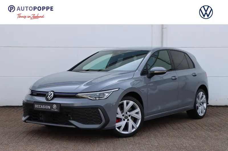 Volkswagen Golf (2025)