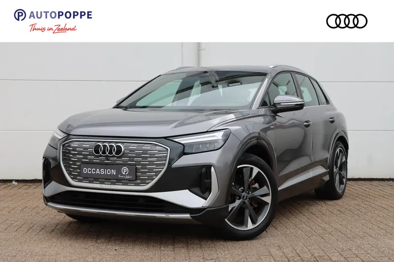 Audi Q4 e-tron (2023)