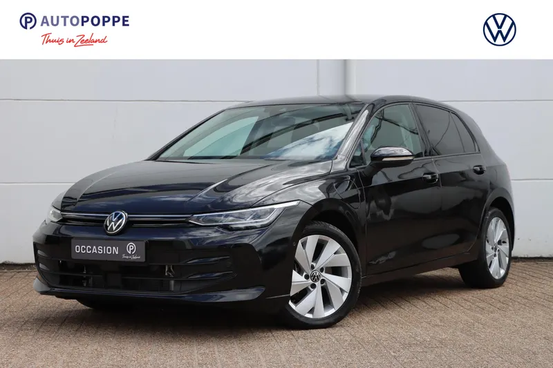 Volkswagen Golf (2025)