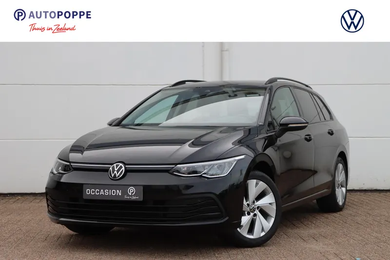 Volkswagen Golf (2023)
