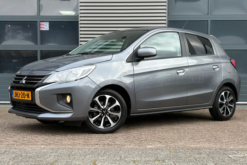Mitsubishi Space Star (2023)