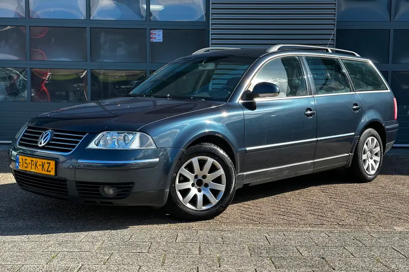Volkswagen Passat (2004)