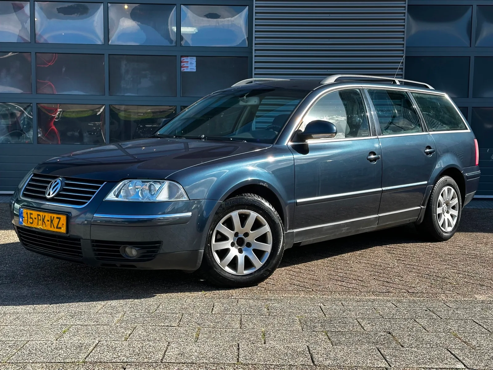 Volkswagen Passat (2004) — foto 1