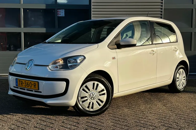 Volkswagen Up! (2015)