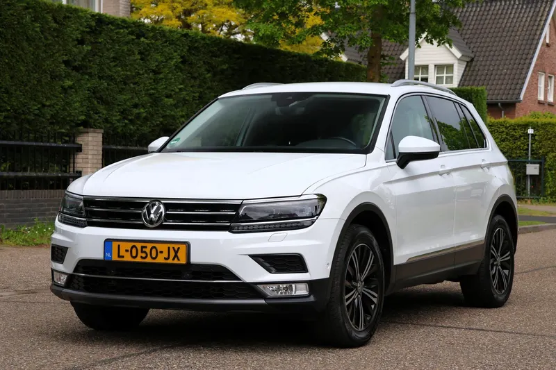 Volkswagen Tiguan (2017)