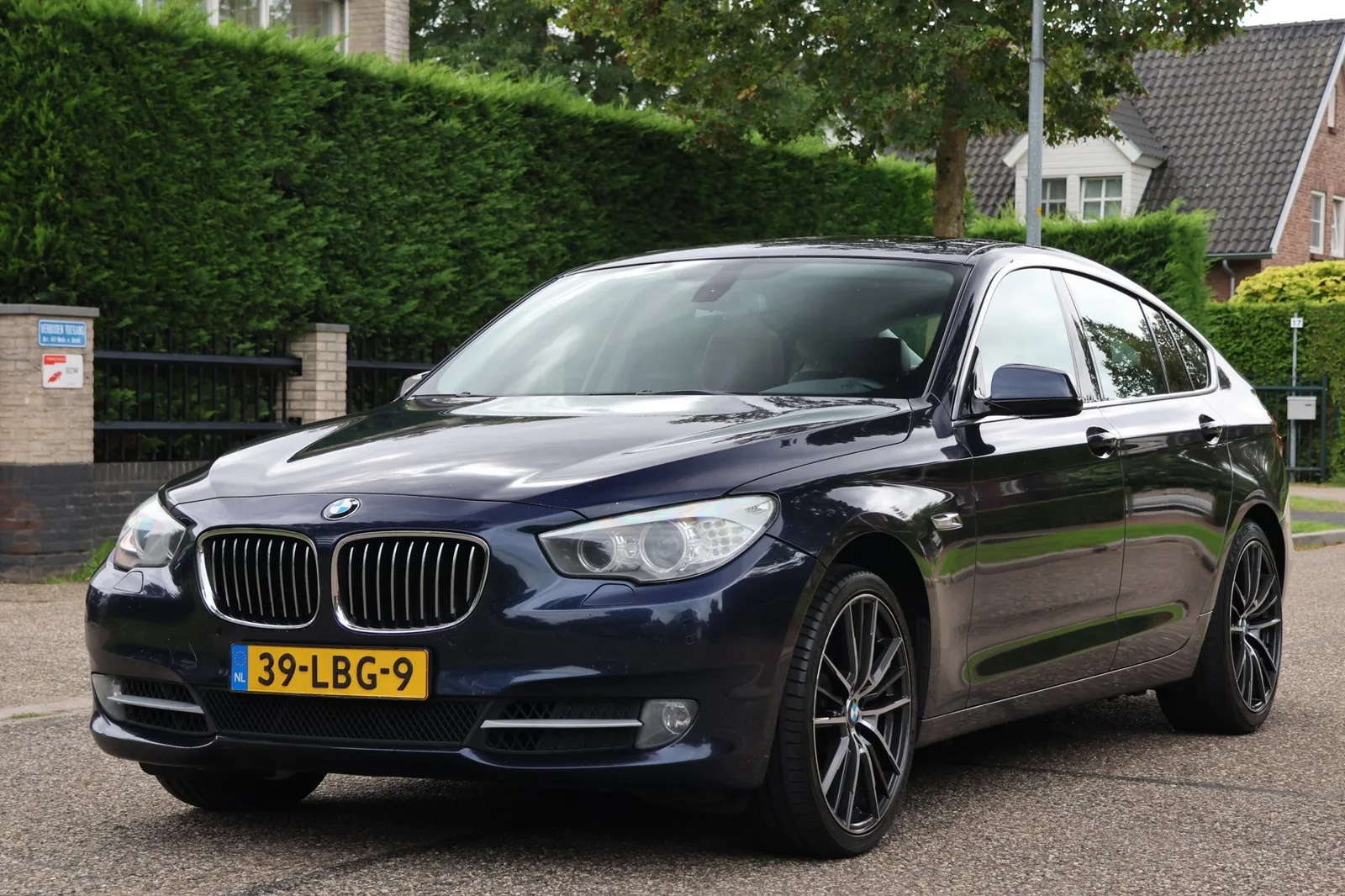 BMW 5-Serie (2010) — foto 1