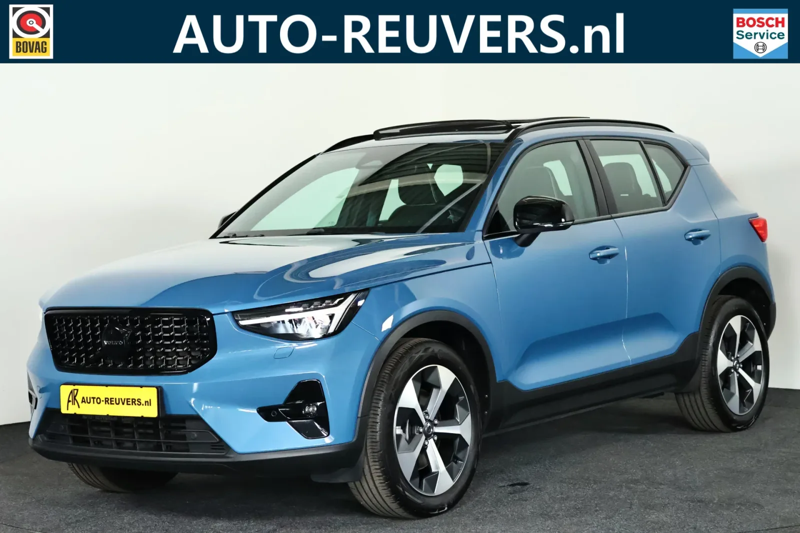 Volvo XC40 (2022) — foto 1