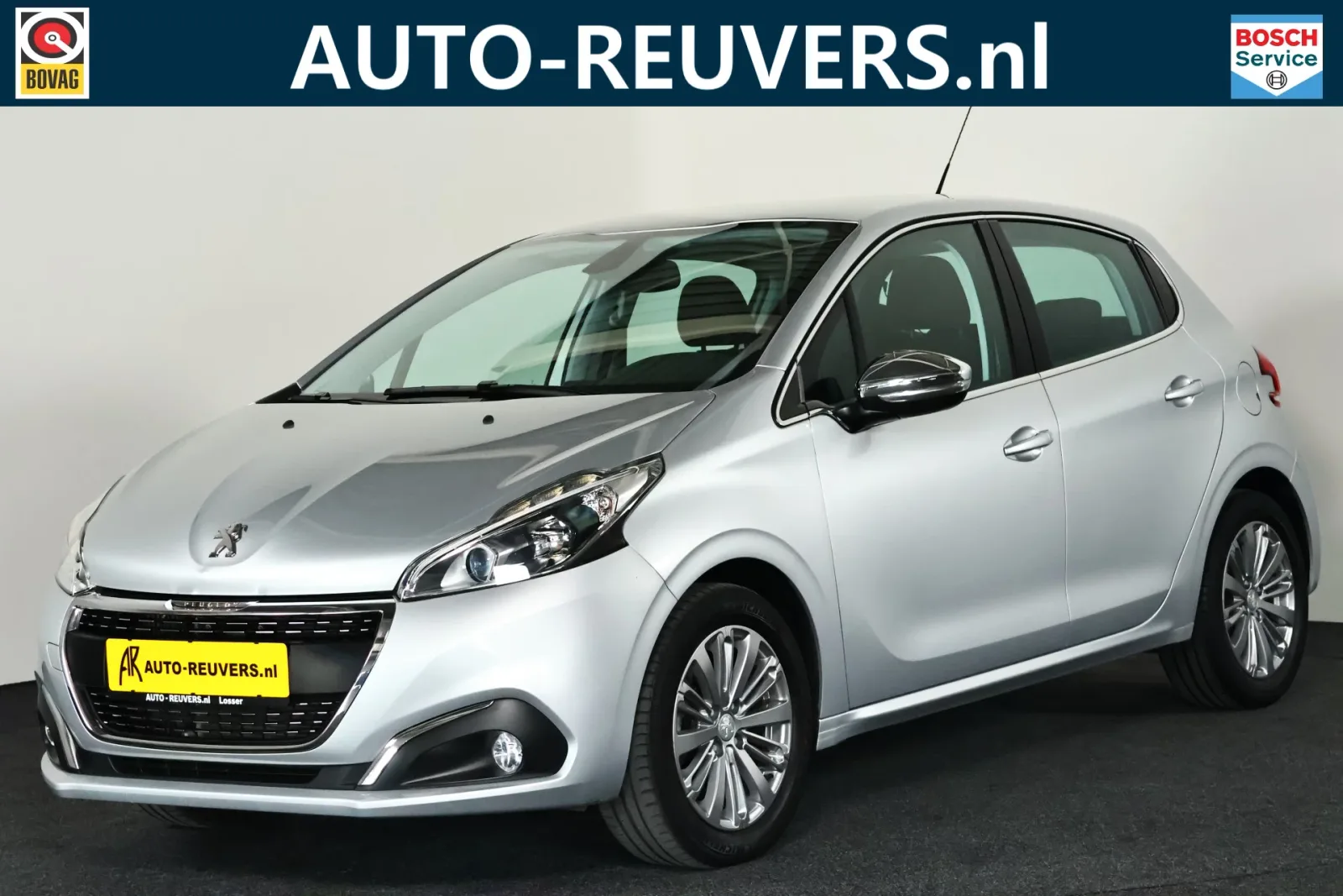Peugeot 208 (2015) — foto 1