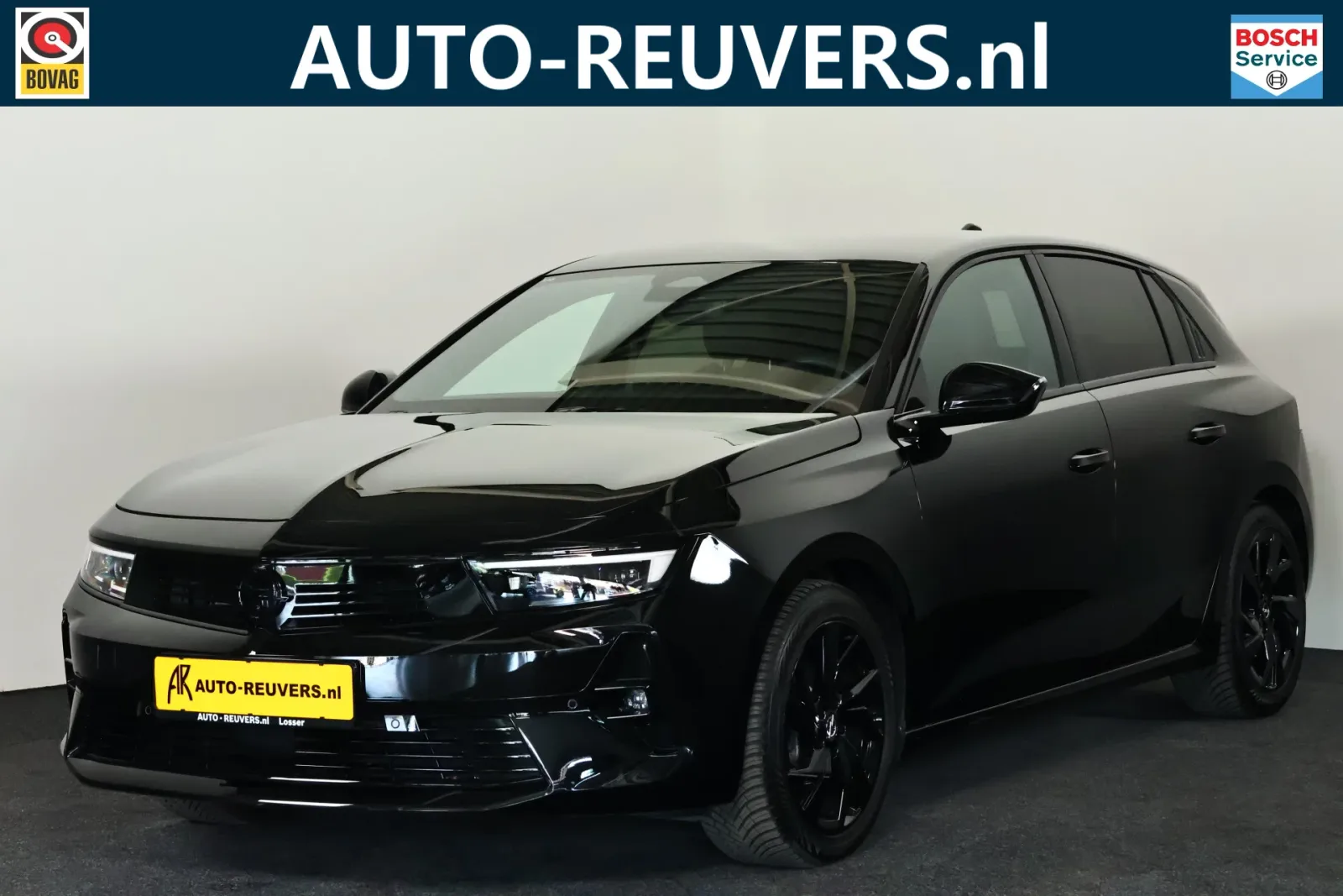 Opel Astra (2023) — foto 1