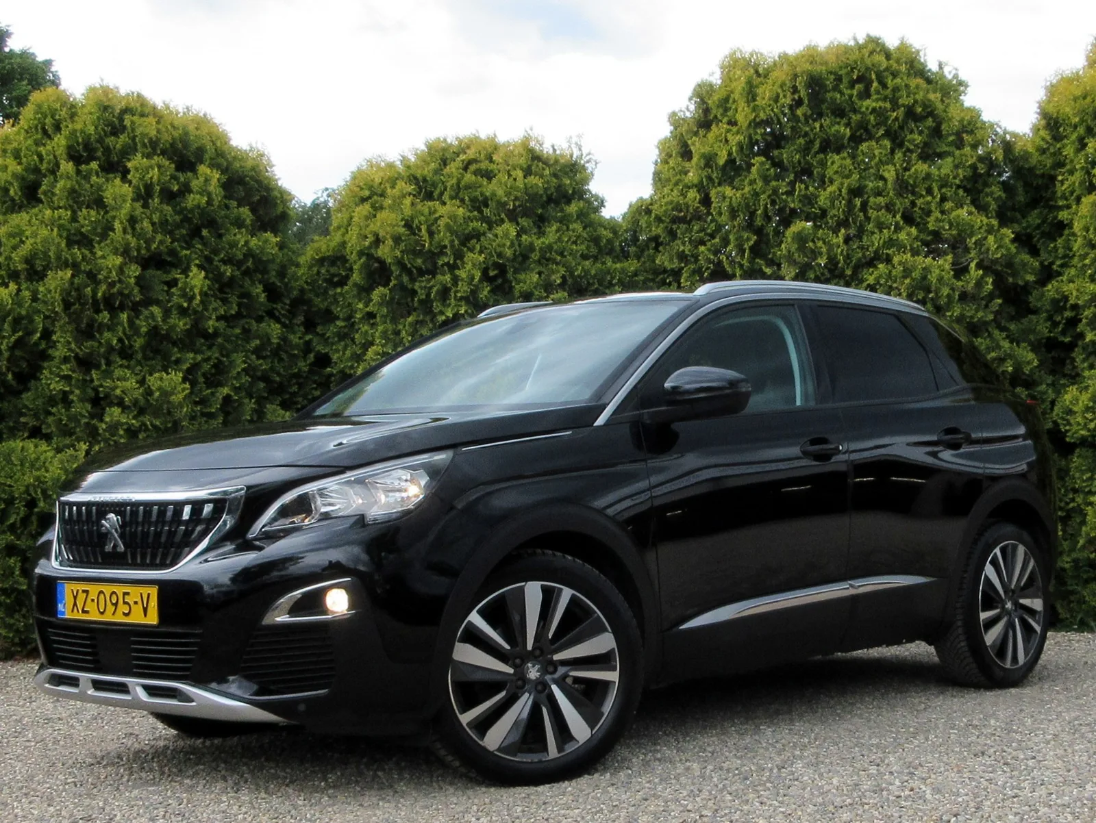 Peugeot 3008 (2019) — foto 1
